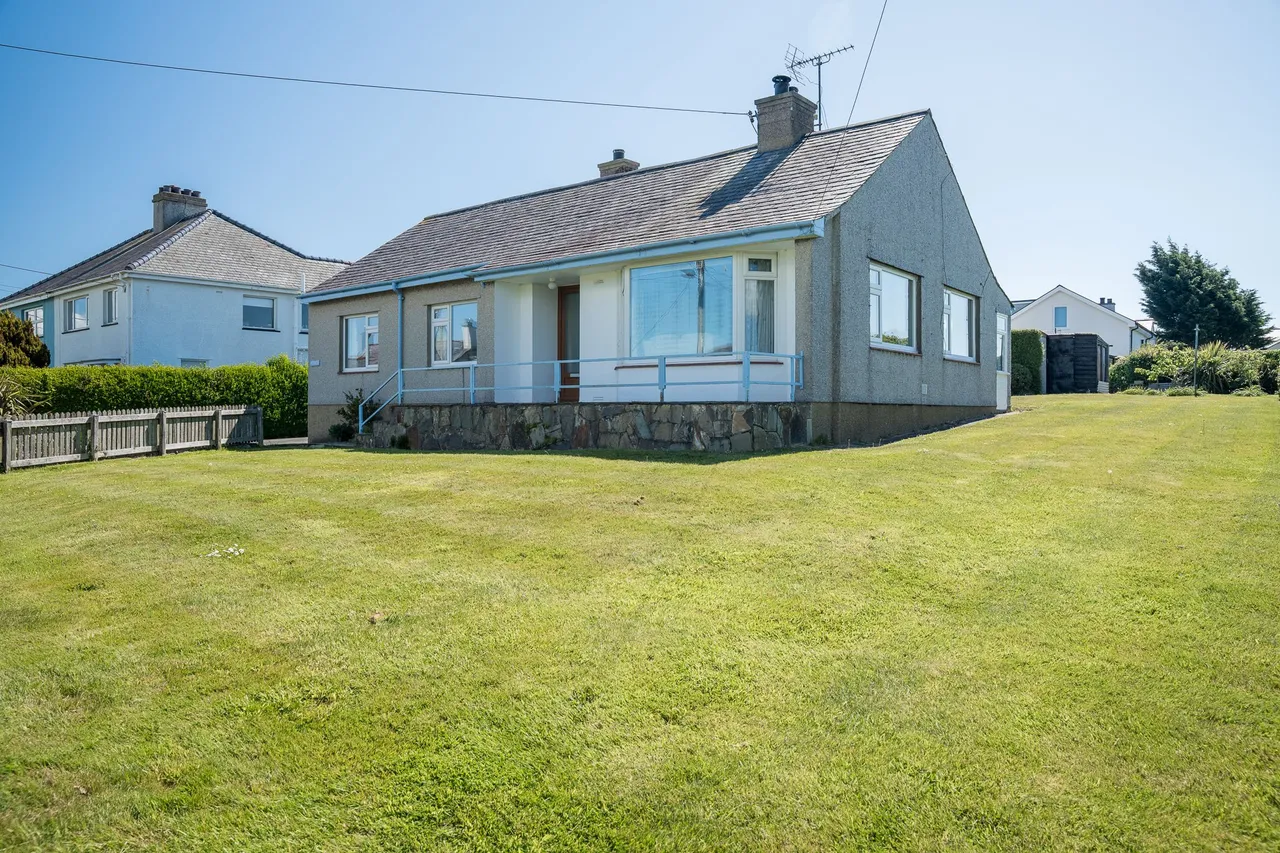 3 bed house for sale — Penrallt, Abersoch, Pwllheli, Gwynedd, LL53 7HR