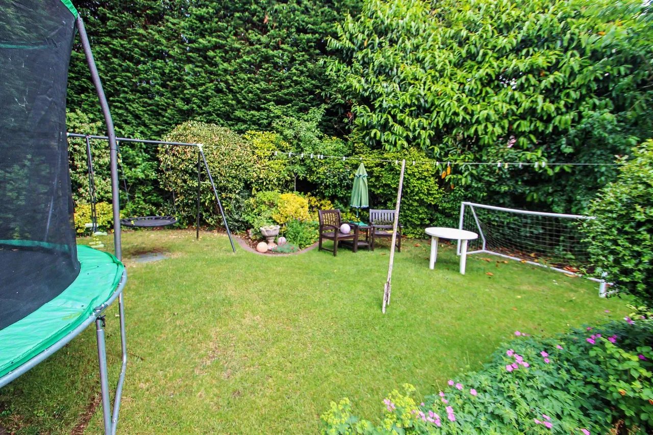 Oldacres Road, Trentham, ST4, photo 22