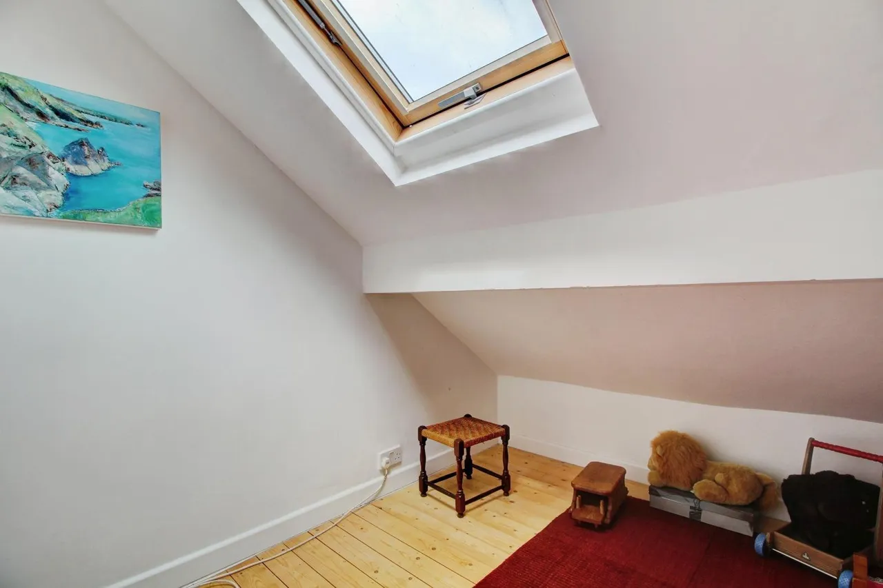 Sylvia Avenue, Knowle, BS3, photo 18