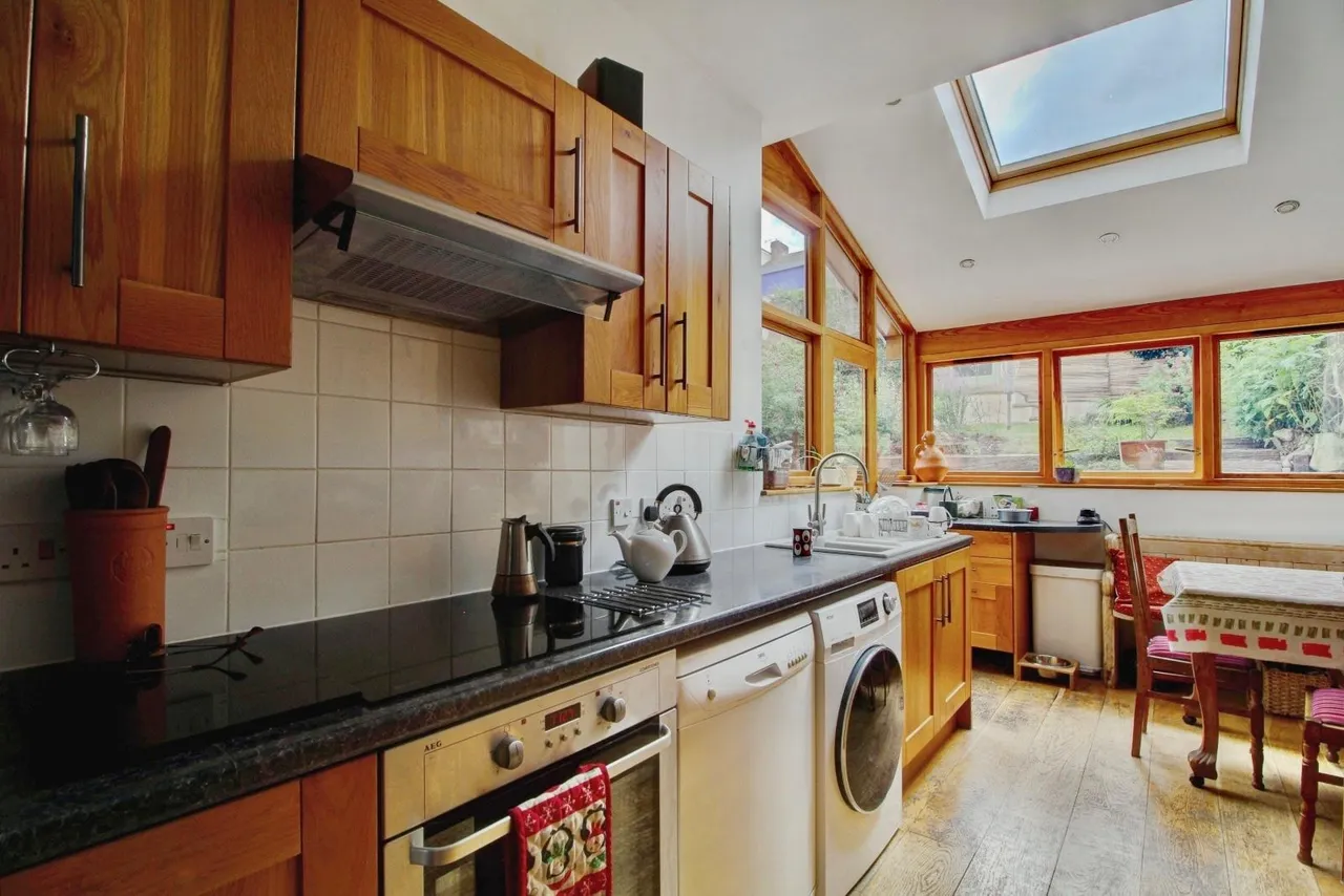 Sylvia Avenue, Knowle, BS3, photo 6