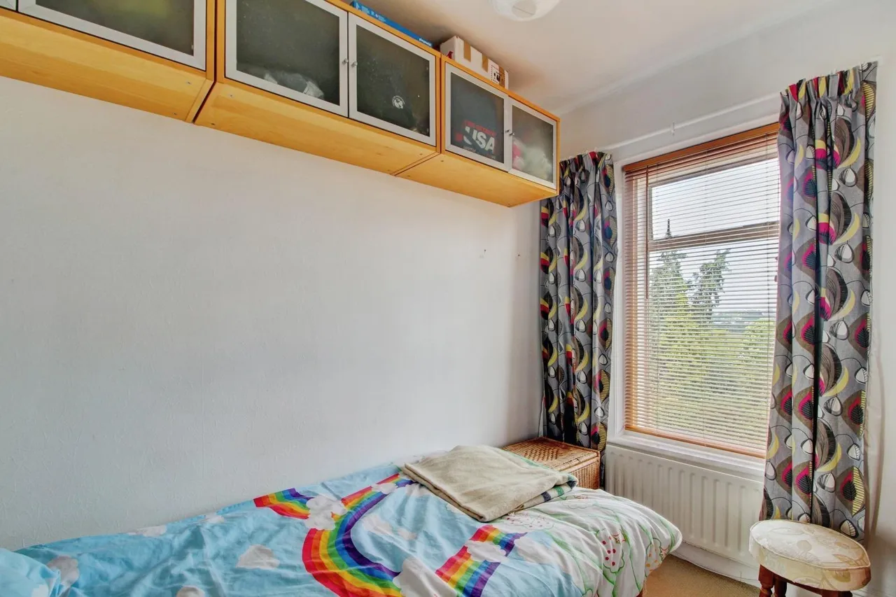 Sylvia Avenue, Knowle, BS3, photo 11