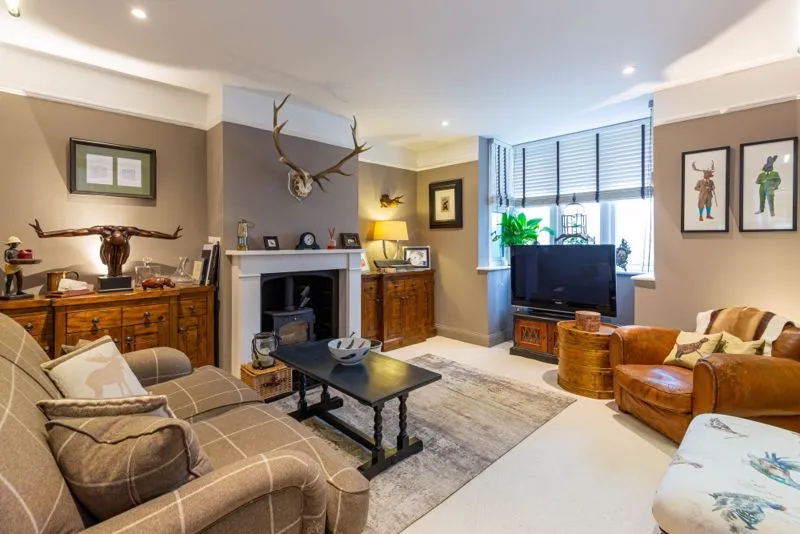 Dedmere Road, Marlow SL7 1PG, photo 5