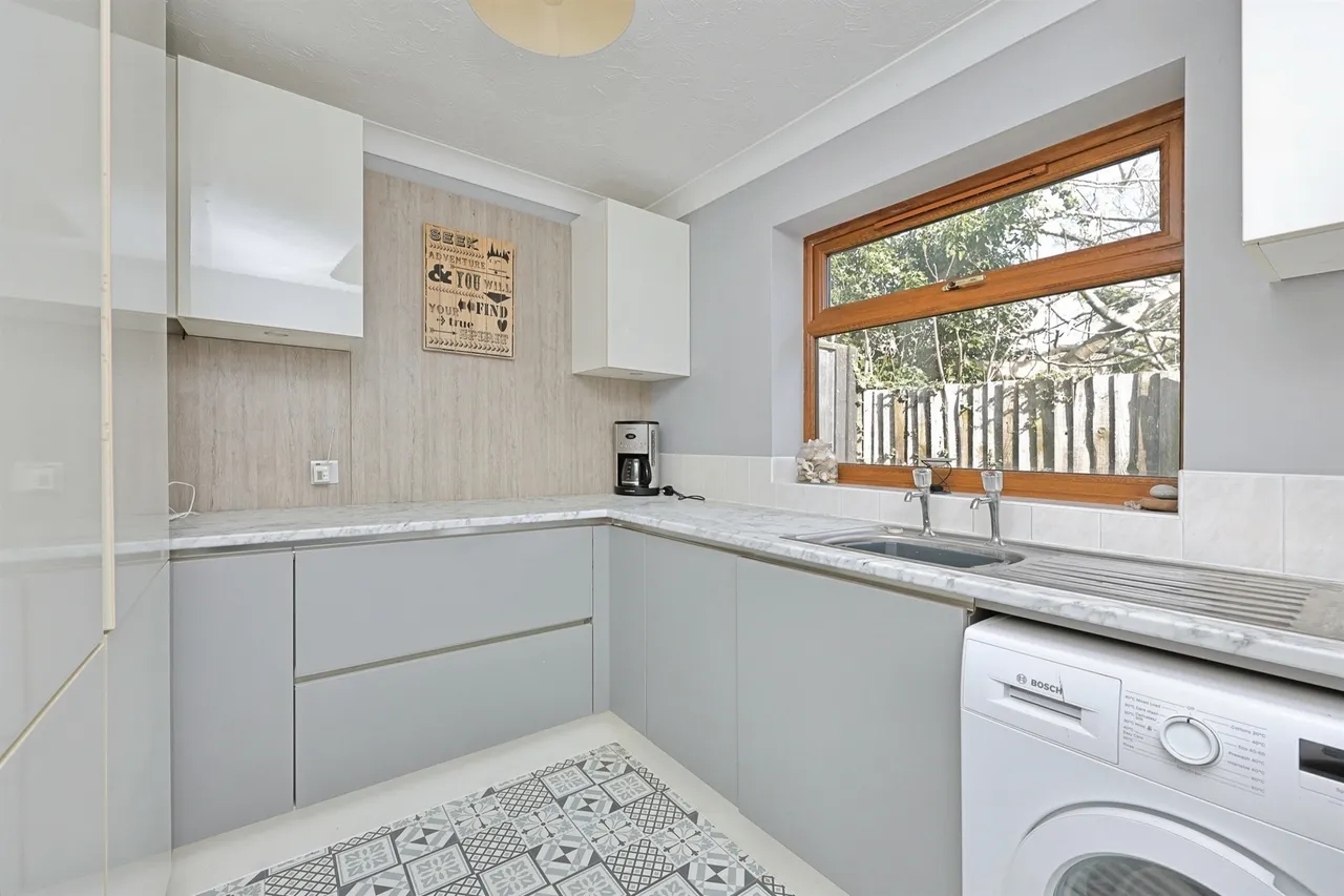 Bawburgh Road, Easton, NR9, photo 2