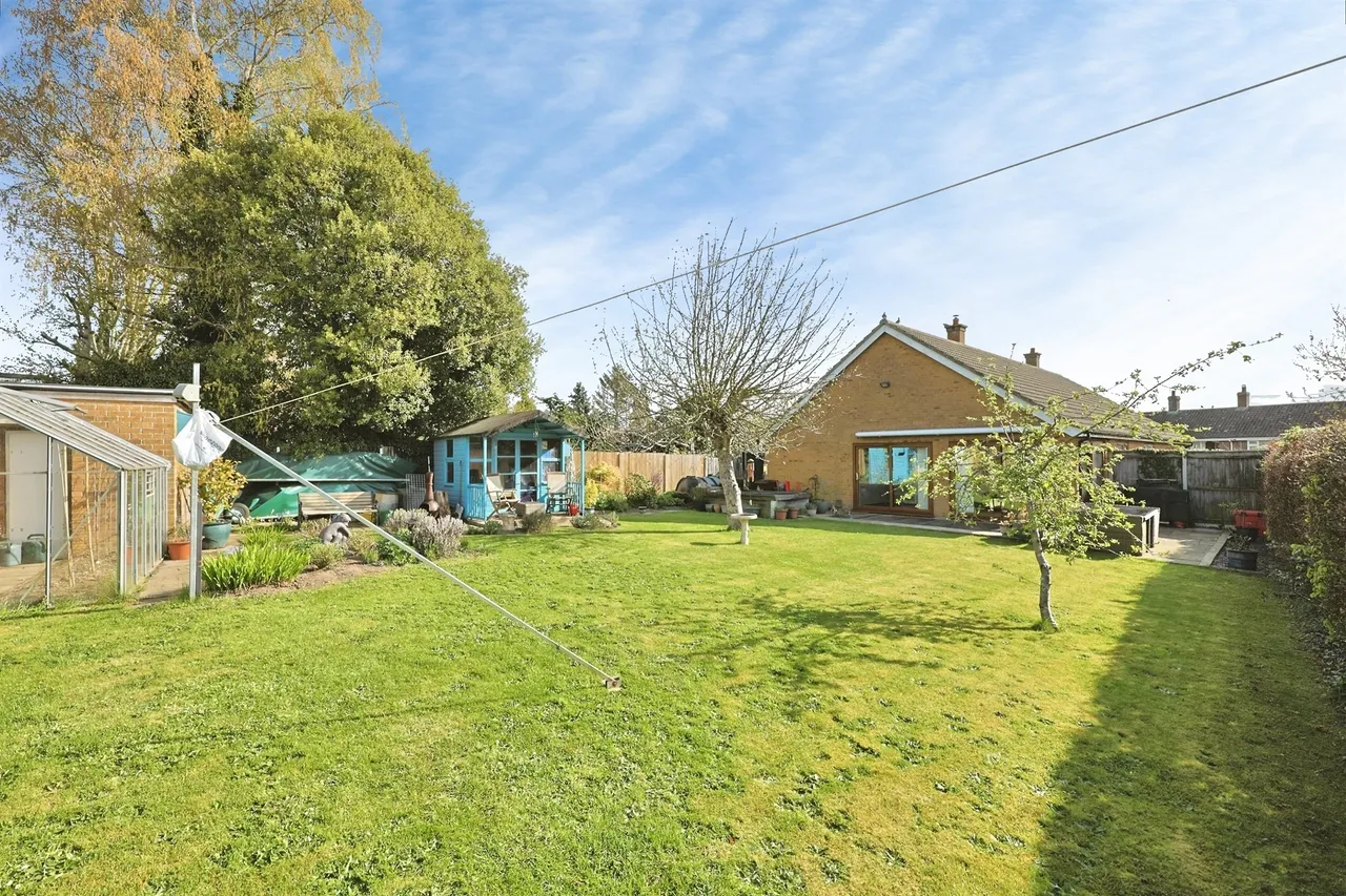 Bawburgh Road, Easton, NR9, photo 20