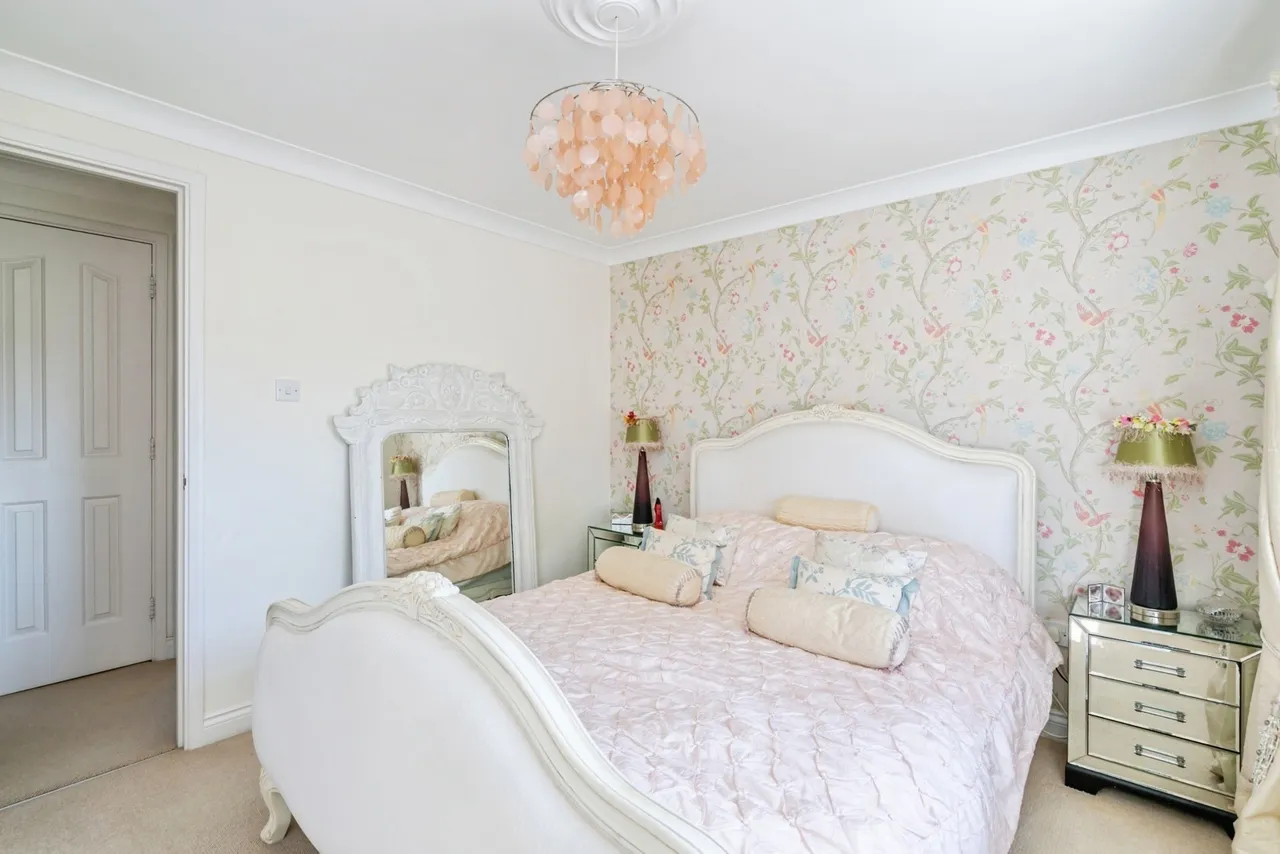 Rosemary Close, Rose Green, PO21, photo 8