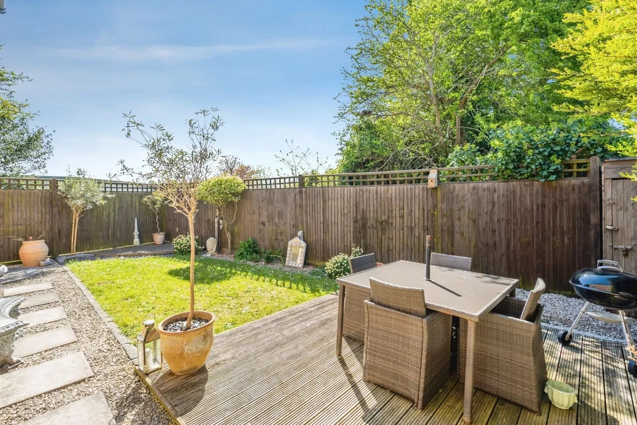 Rosemary Close, Rose Green, PO21, photo 7