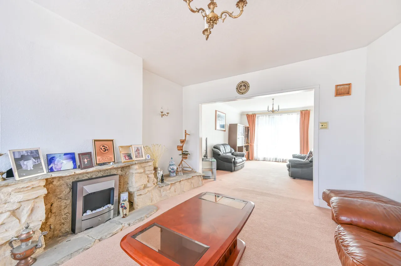 67 Paxford Road, Wembley, photo 11