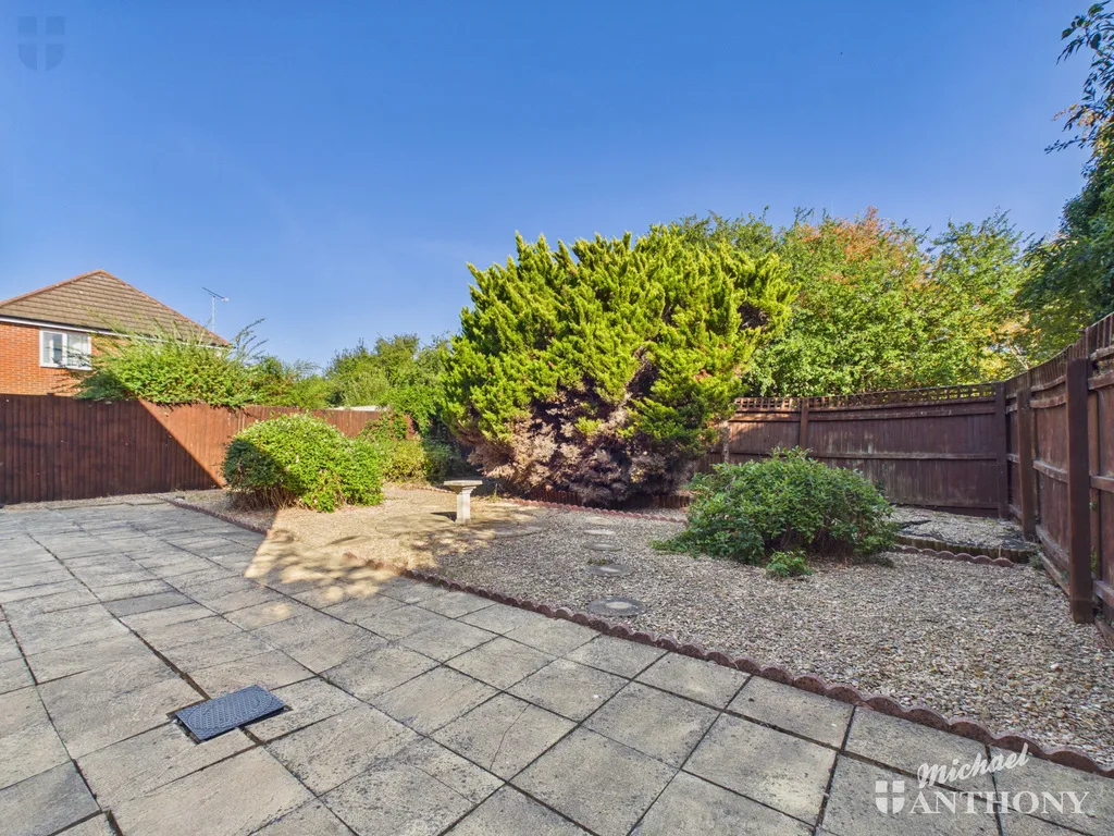 Jakeman Way, Aylesbury, HP21 8FT, photo 3