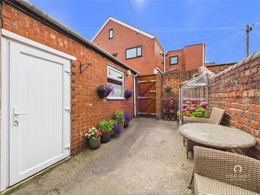 Frazer Terrace, Pelaw, NE10, photo 26