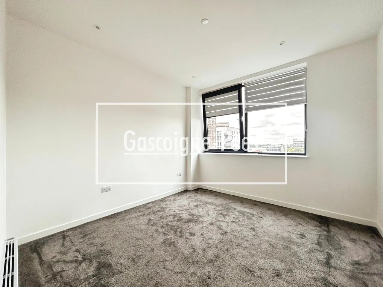 Town Center, Basingstoke, RG21, photo 4