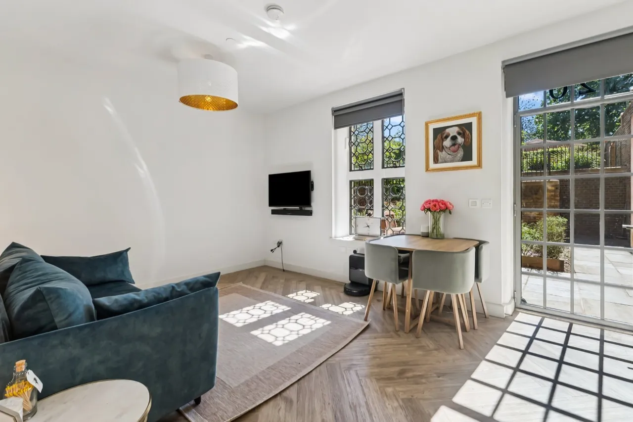 Holt Gardens, London, SW17, photo 4