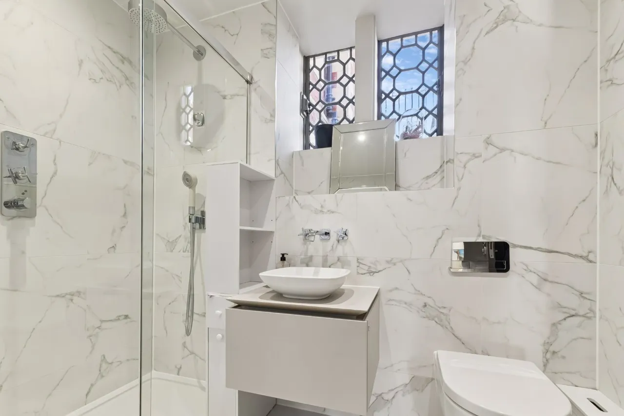 Holt Gardens, London, SW17, photo 9