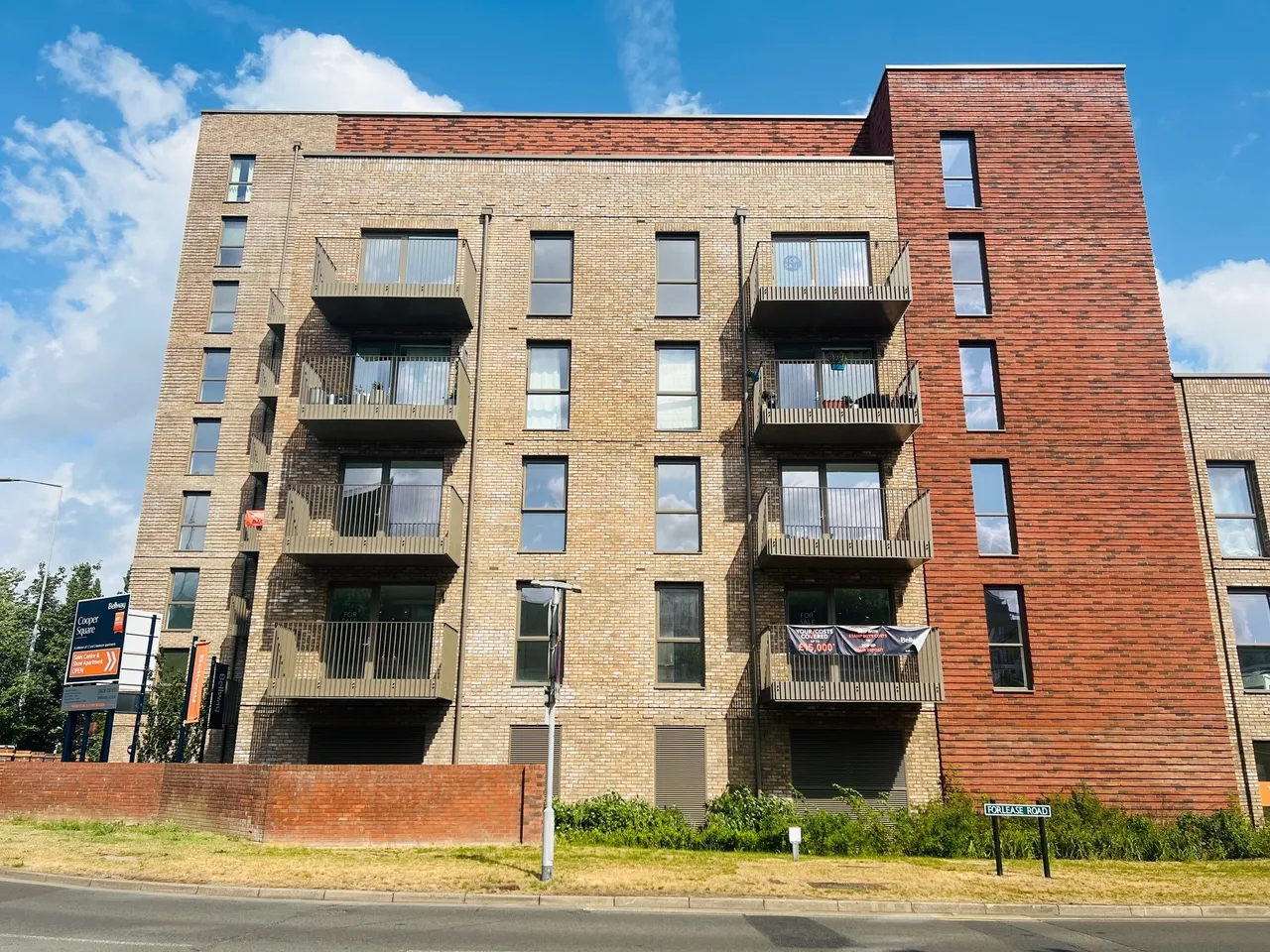 1 bed flat to rent — Moorbridge Road, MAIDENHEAD