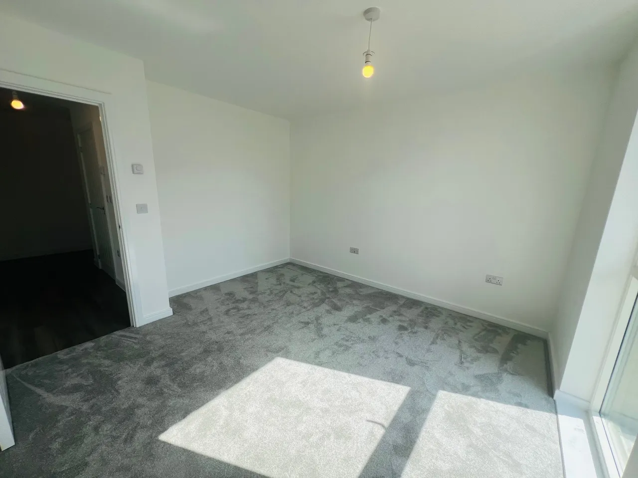 Moorbridge Road, MAIDENHEAD, photo 7