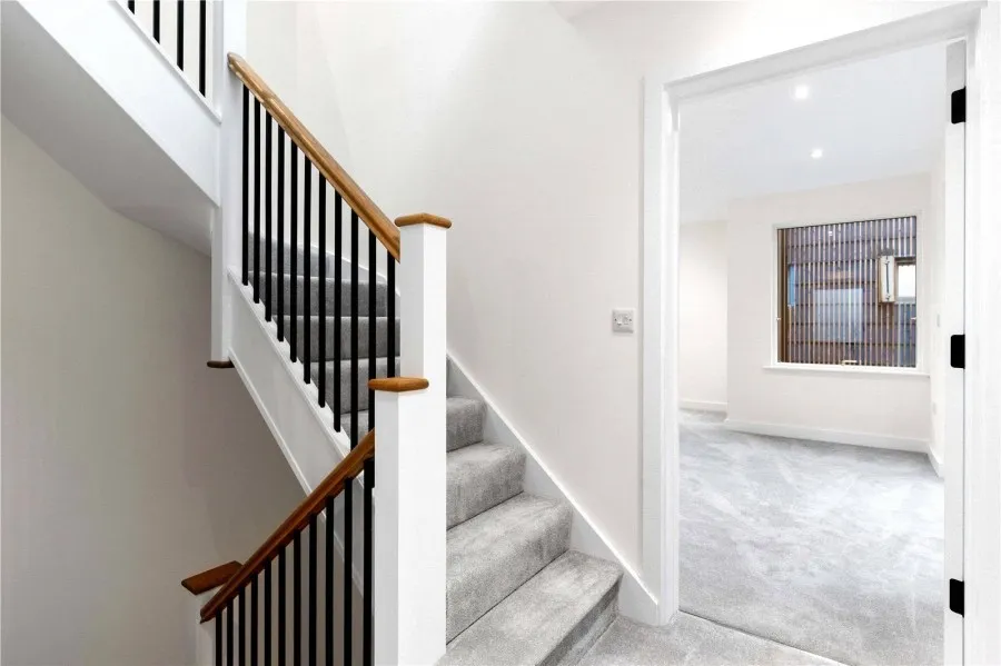 House Under Offer with 3 bedrooms in Newhall, Harlow, CM17, photo 15