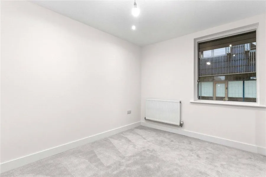 House Under Offer with 3 bedrooms in Newhall, Harlow, CM17, photo 9