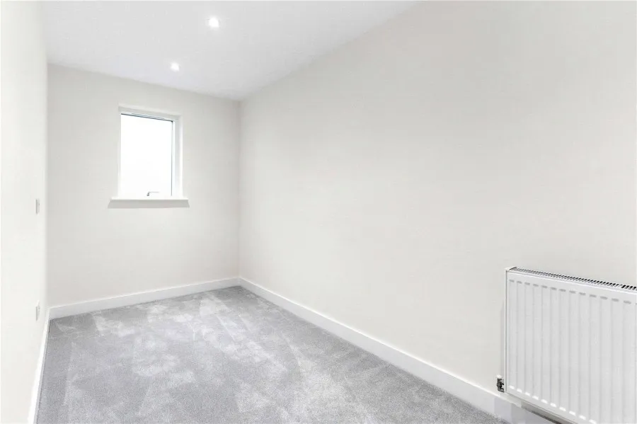 House Under Offer with 3 bedrooms in Newhall, Harlow, CM17, photo 18