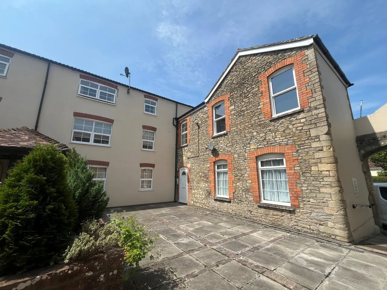 1 bed flat for sale, Vineys Yard, Bruton, BA10