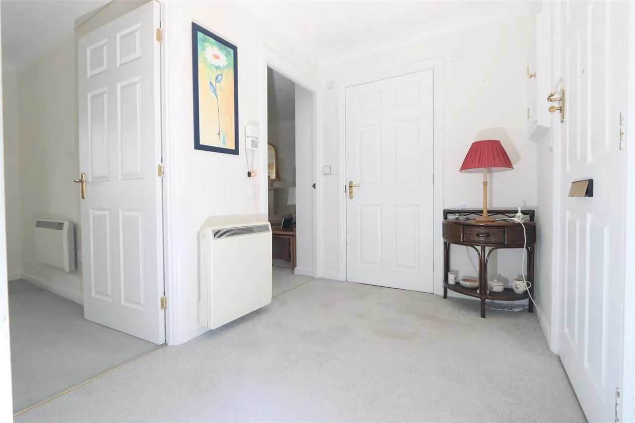 Worcester Road, Hagley, Stourbridge, photo 12