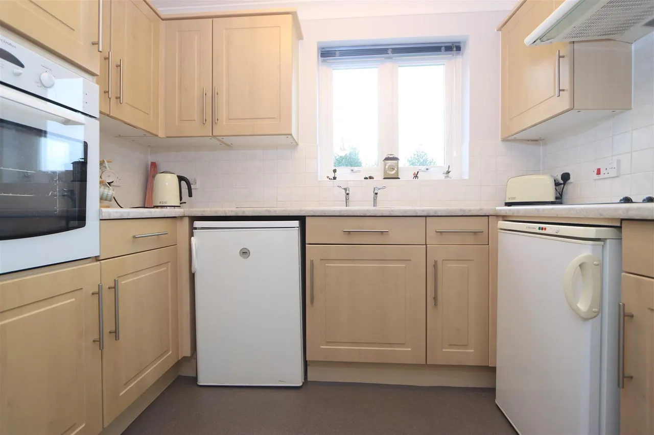Worcester Road, Hagley, Stourbridge, photo 4