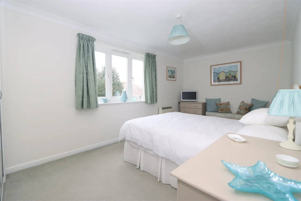 Worcester Road, Hagley, Stourbridge, photo 13