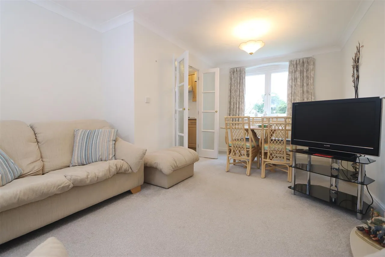 Worcester Road, Hagley, Stourbridge, photo 10