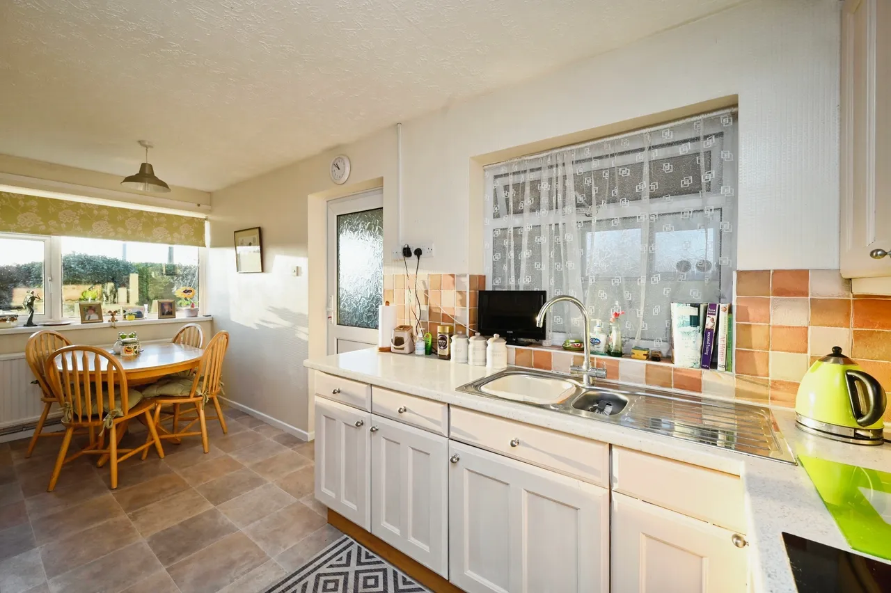 Portland Road, Selston, Nottingham, Nottinghamshire, NG16, photo 2