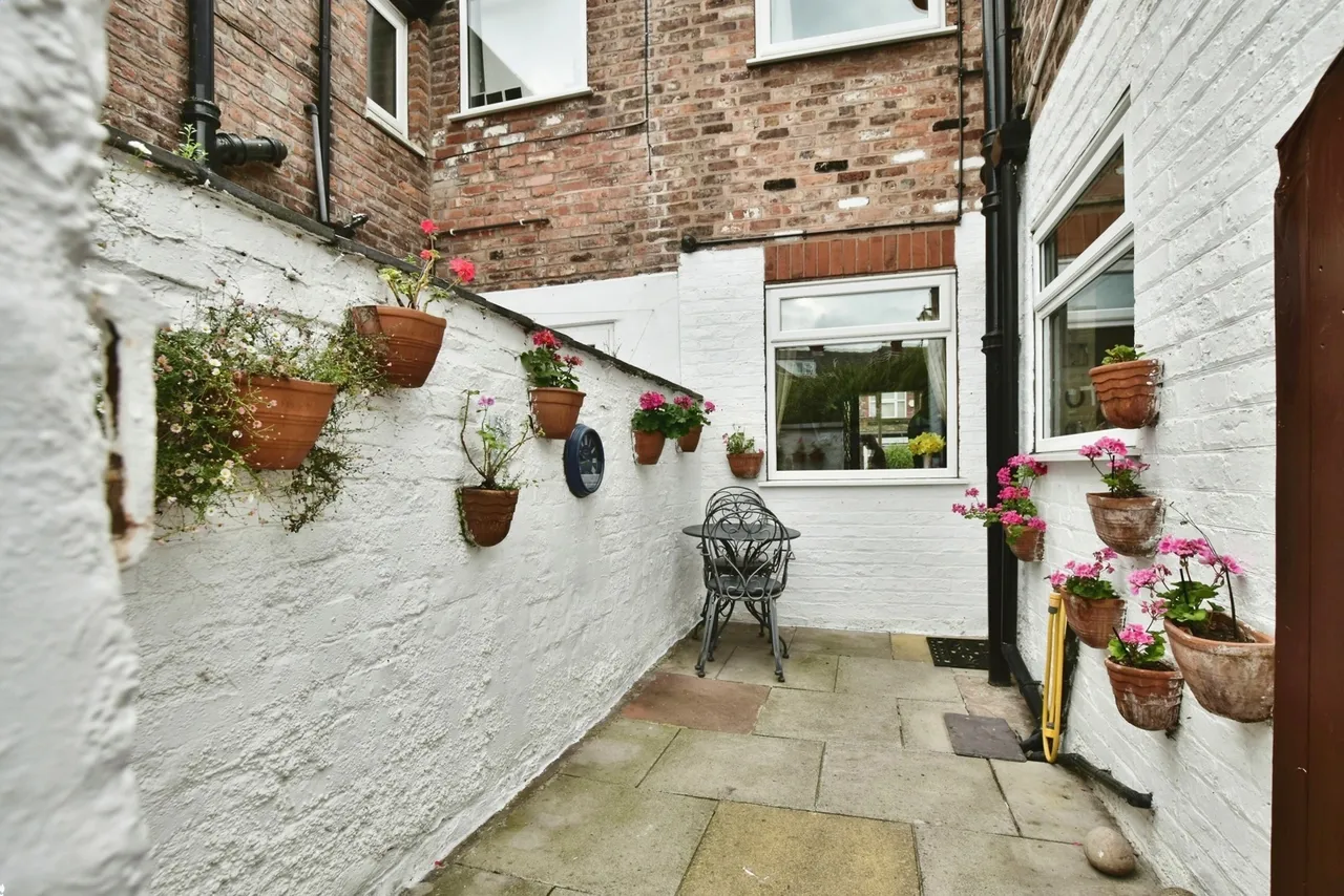 Princes Road, Broadheath, Altrincham, Greater Manchester, WA14, photo 9