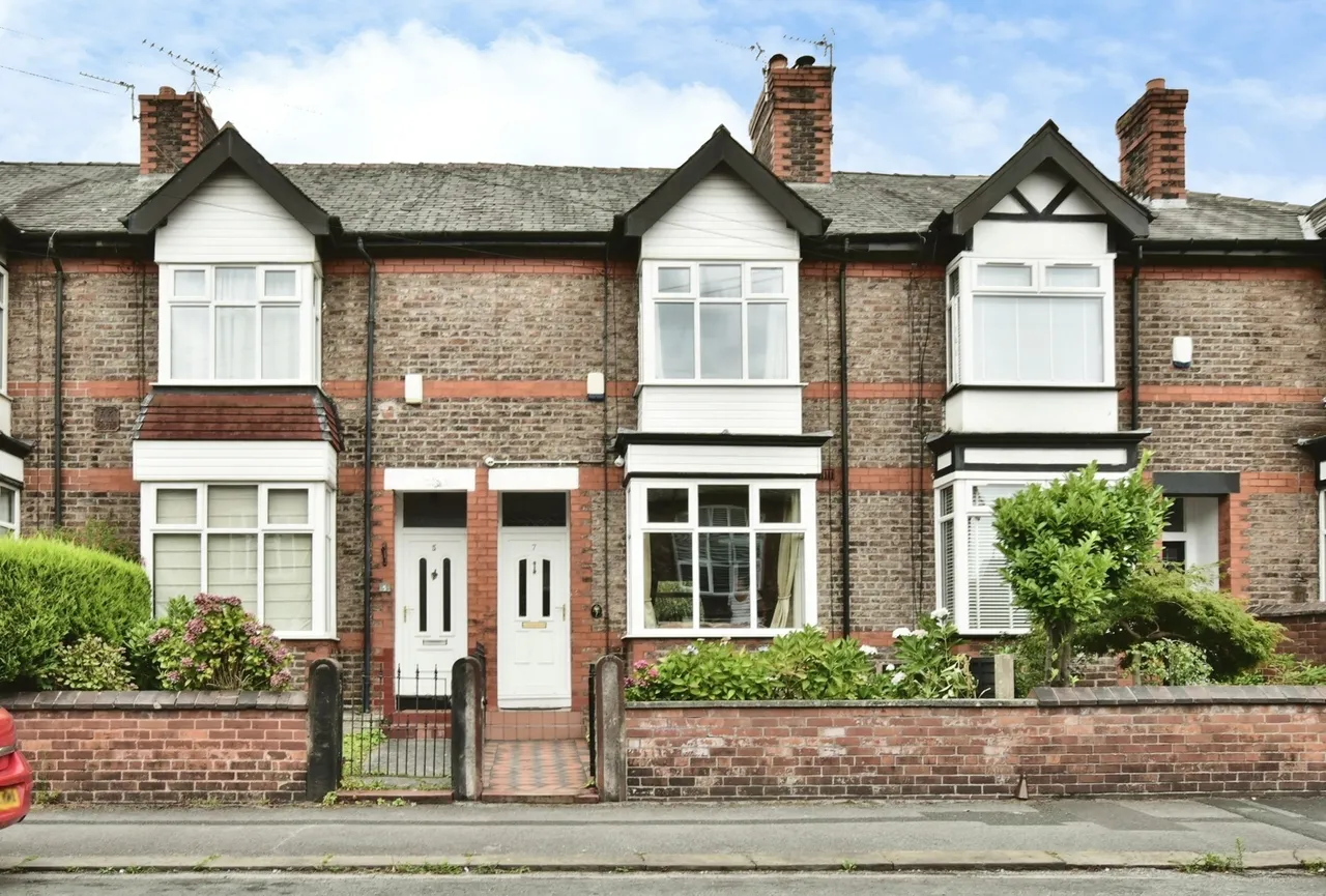 2 bed house for sale — Princes Road, Broadheath, Altrincham, Greater Manchester, WA14