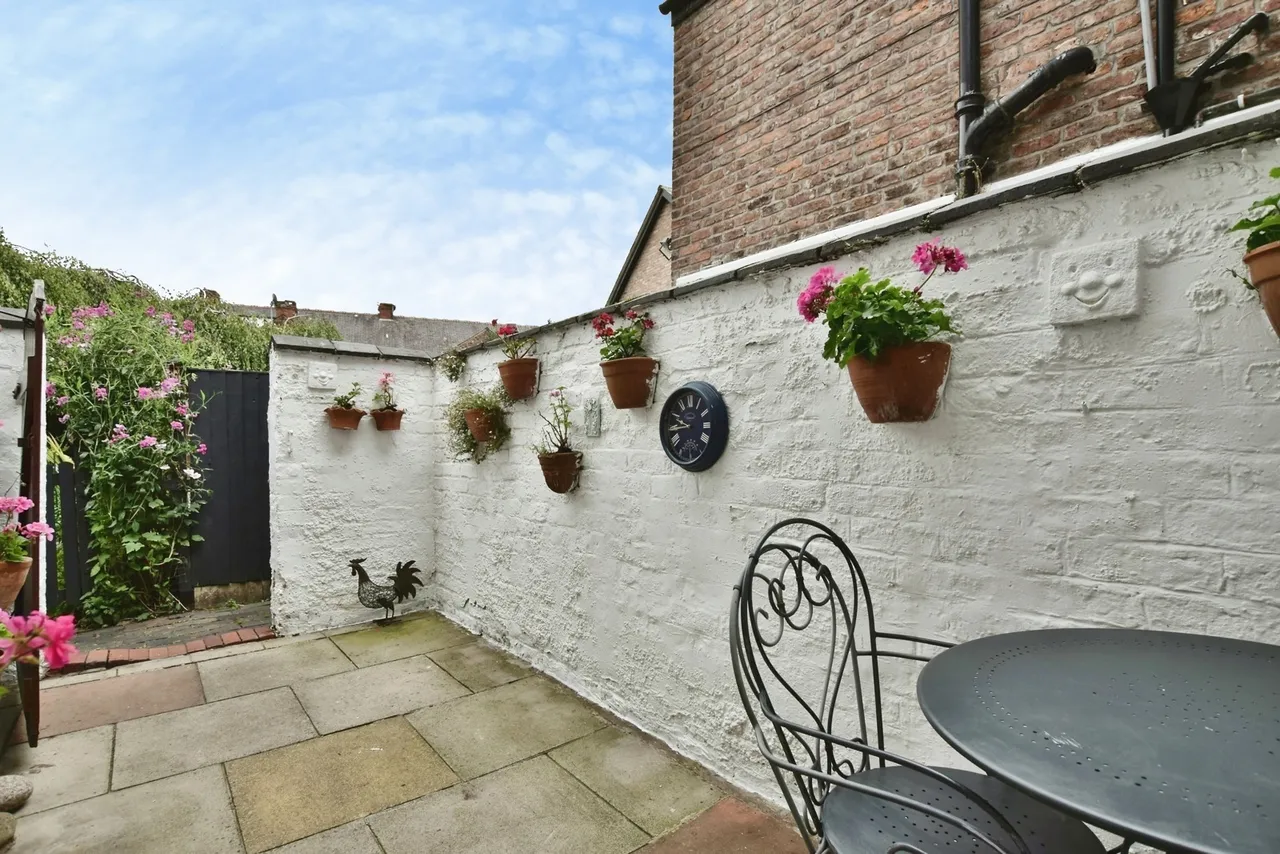 Princes Road, Broadheath, Altrincham, Greater Manchester, WA14, photo 14