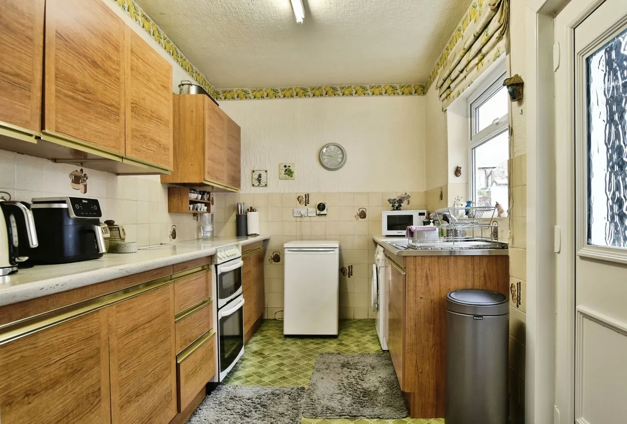 Princes Road, Broadheath, Altrincham, Greater Manchester, WA14, photo 4