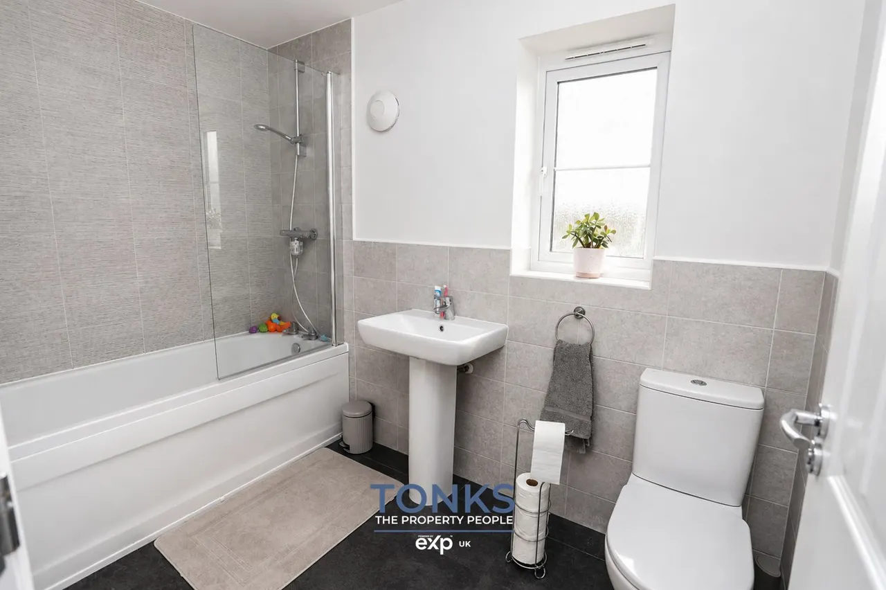 Houston Way, Halesowen, B62, photo 22