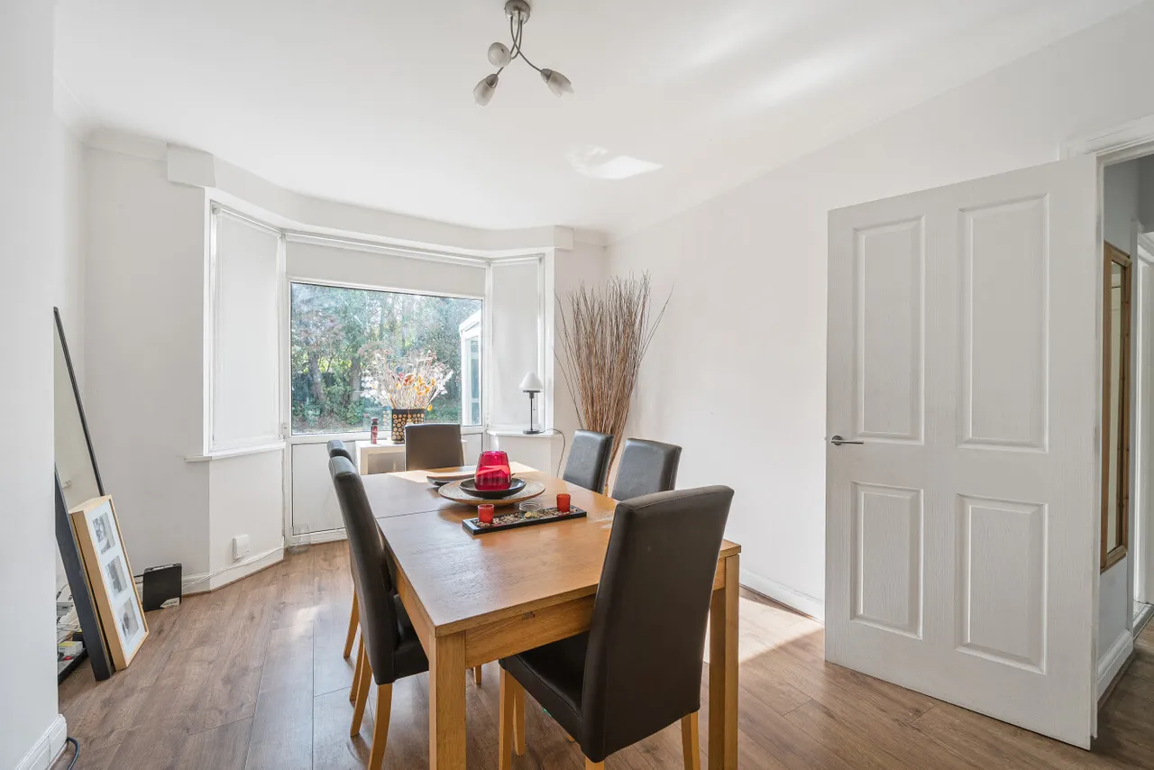 Pickhurst Lane, Hayes, BR2, photo 6