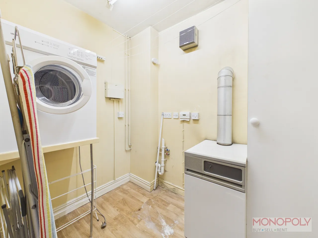 Percy Road, Wrexham, LL13, photo 10