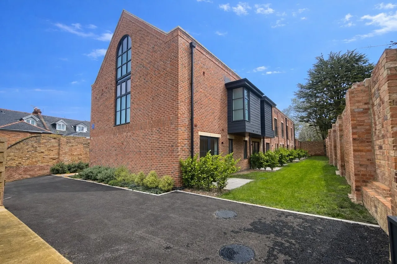 1 bed flat for sale — R L Stevenson Avenue, Bournemouth