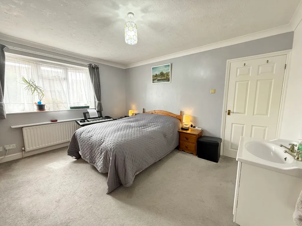 Woodman Close, Wing, LU7, photo 14