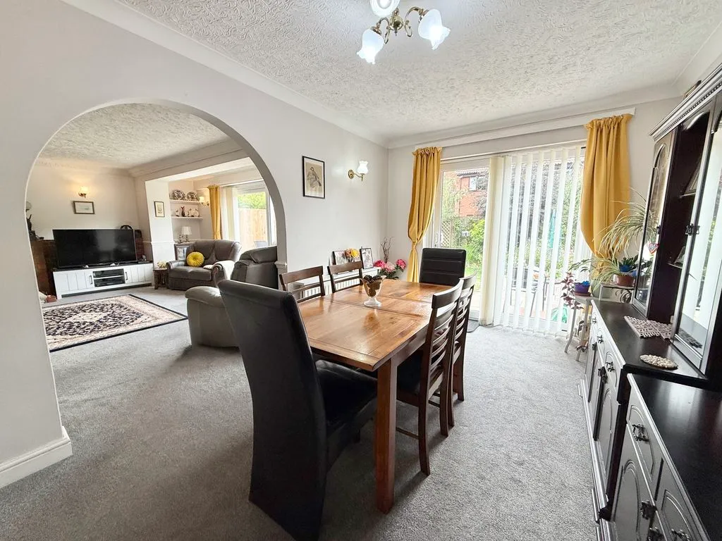 Woodman Close, Wing, LU7, photo 7