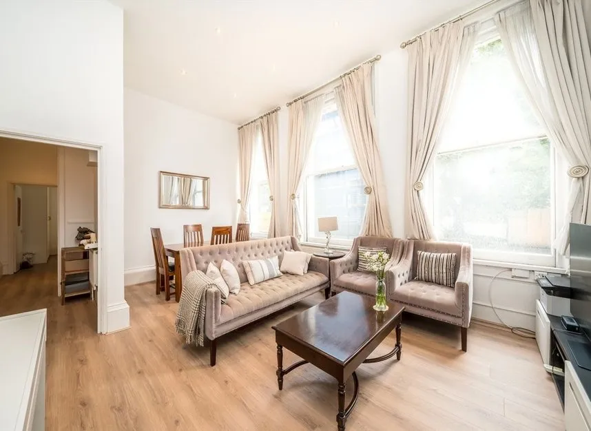 Cromwell Road, Earls Court, SW5, photo 2