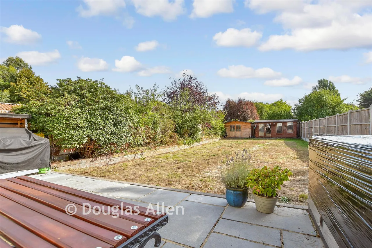 Havering Drive, Romford, RM1, photo 14
