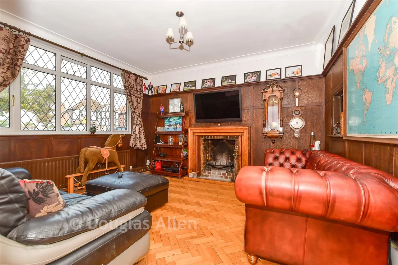Havering Drive, Romford, RM1, photo 6