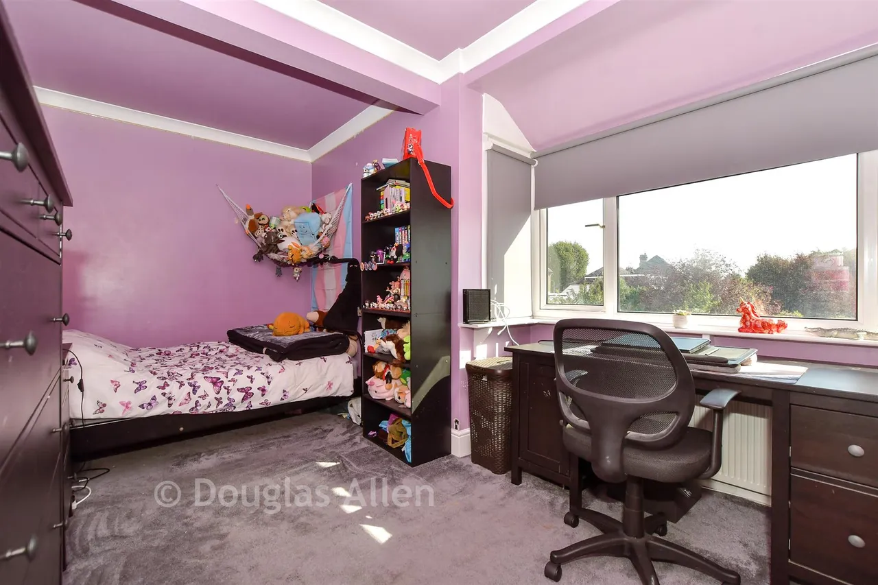 Havering Drive, Romford, RM1, photo 13