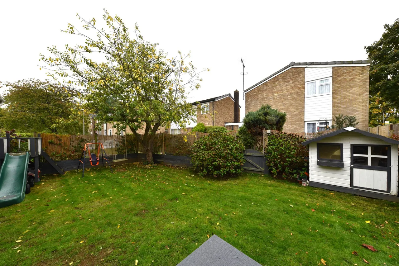 Ascot Crescent, Stevenage, Herts, SG1 5SX, photo 20
