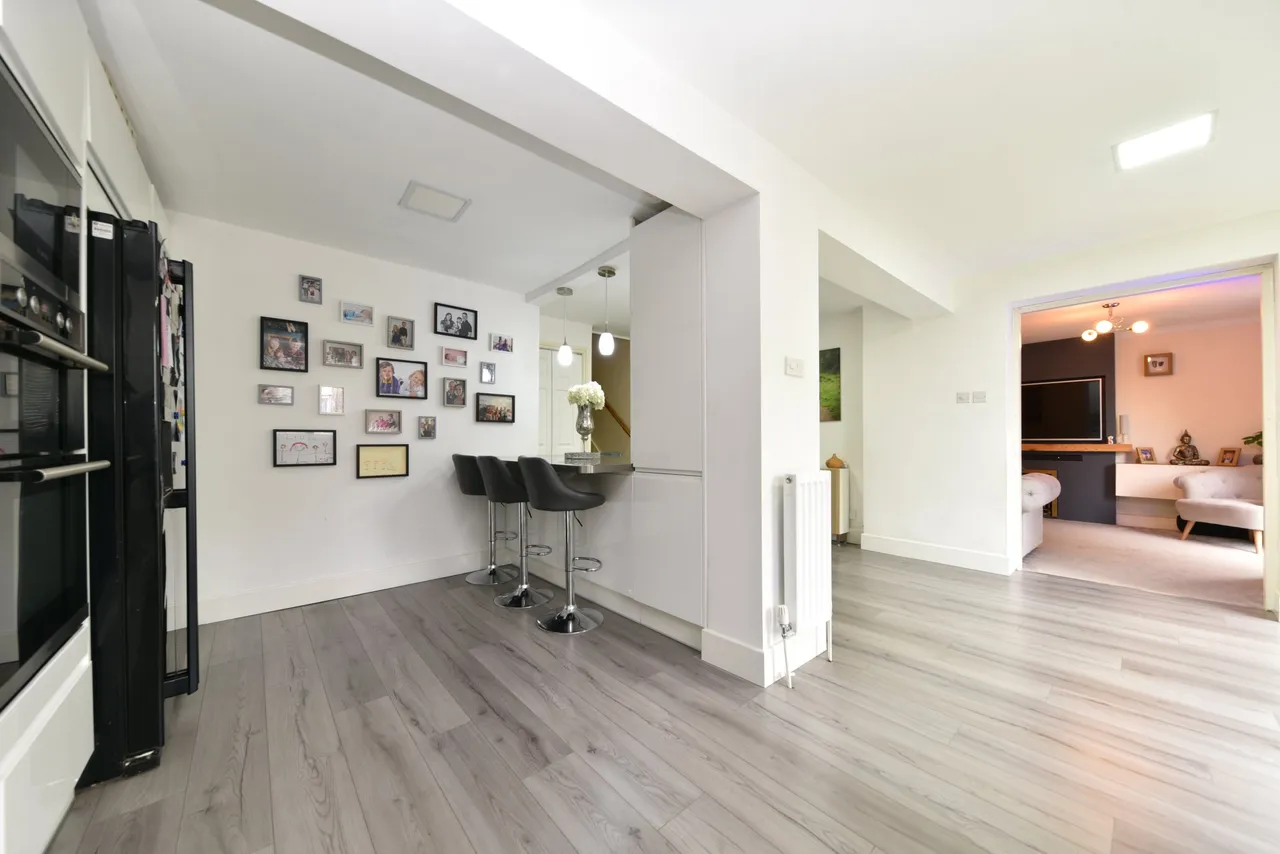 Ascot Crescent, Stevenage, Herts, SG1 5SX, photo 7
