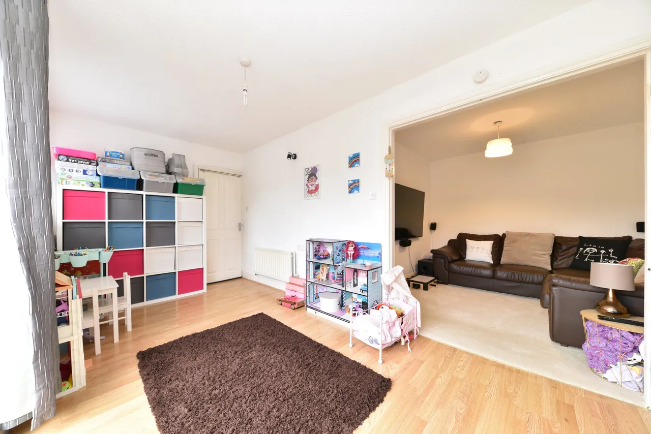 Ascot Crescent, Stevenage, Herts, SG1 5SX, photo 11
