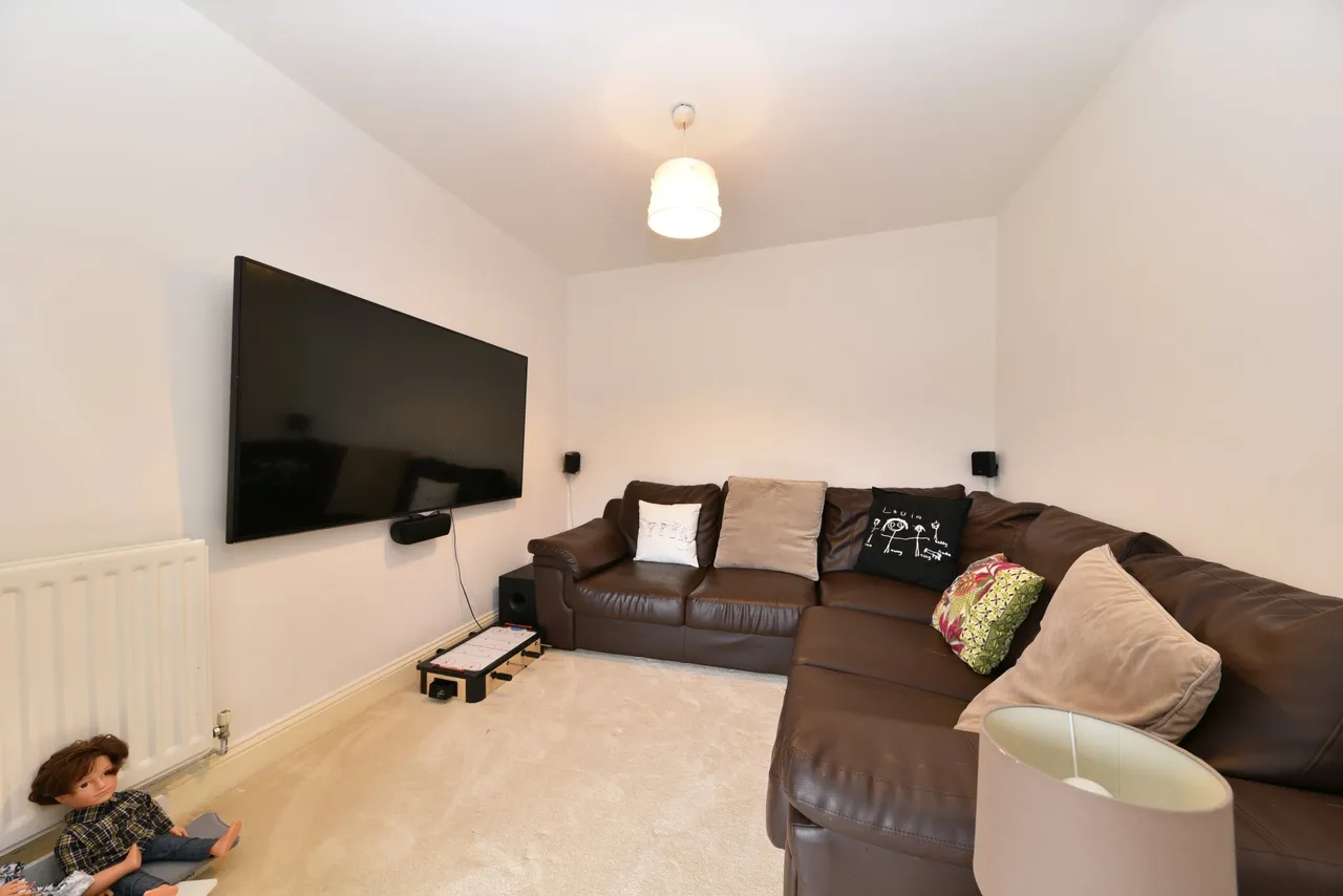 Ascot Crescent, Stevenage, Herts, SG1 5SX, photo 12