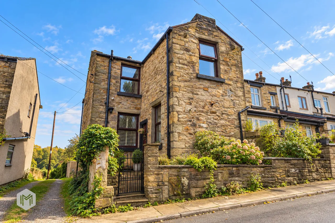 3 bed house for sale, Quakers Field, Tottington, BL8