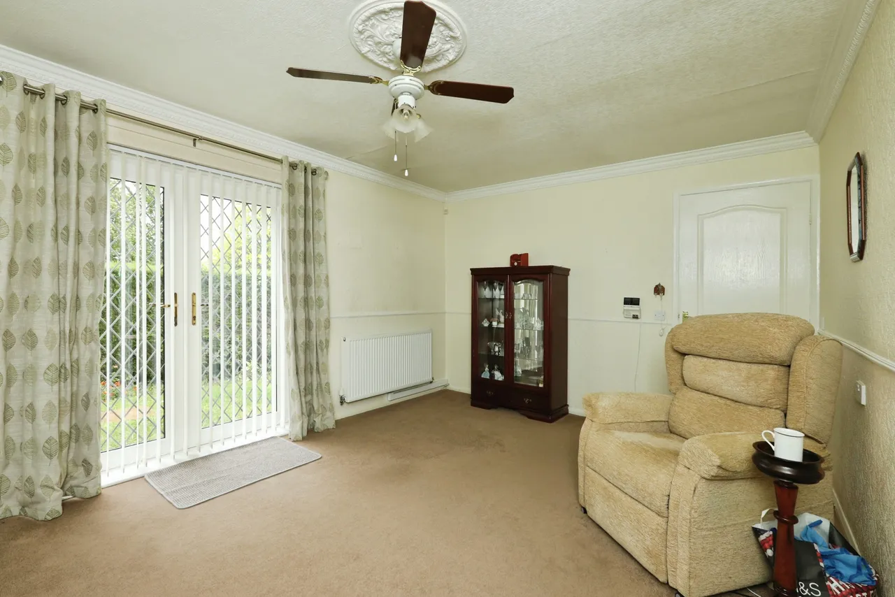 Moat Hills Court, Doncaster, DN5, photo 9
