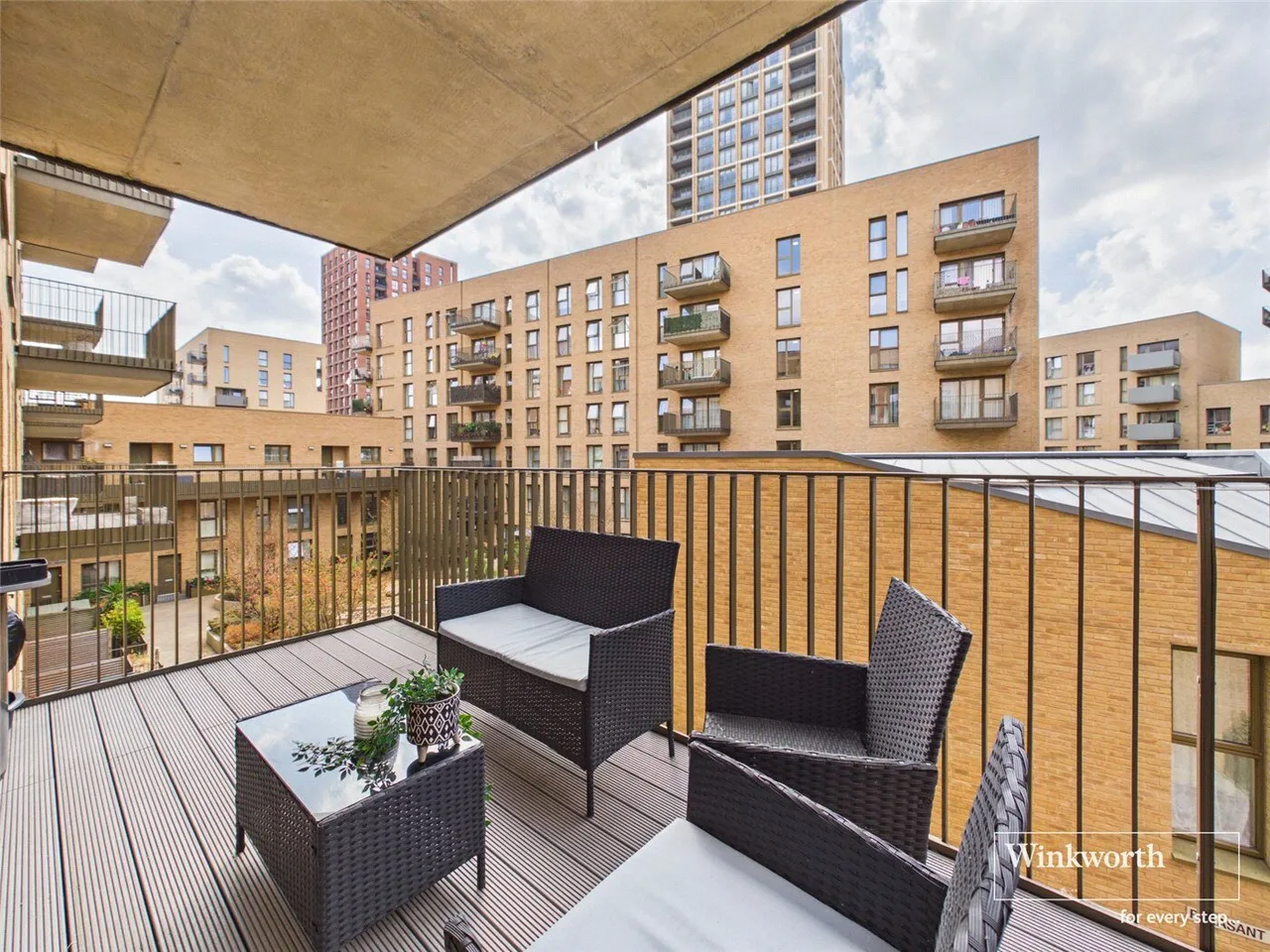 Perryfield Way, London, NW9, photo 6