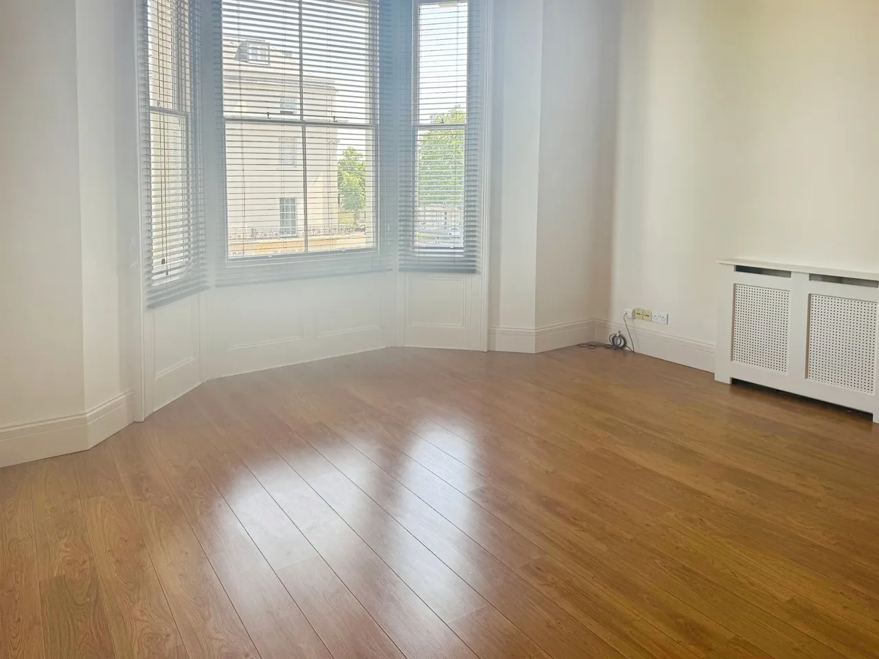 Clarendon Place, Leamington Spa, CV32, photo 2