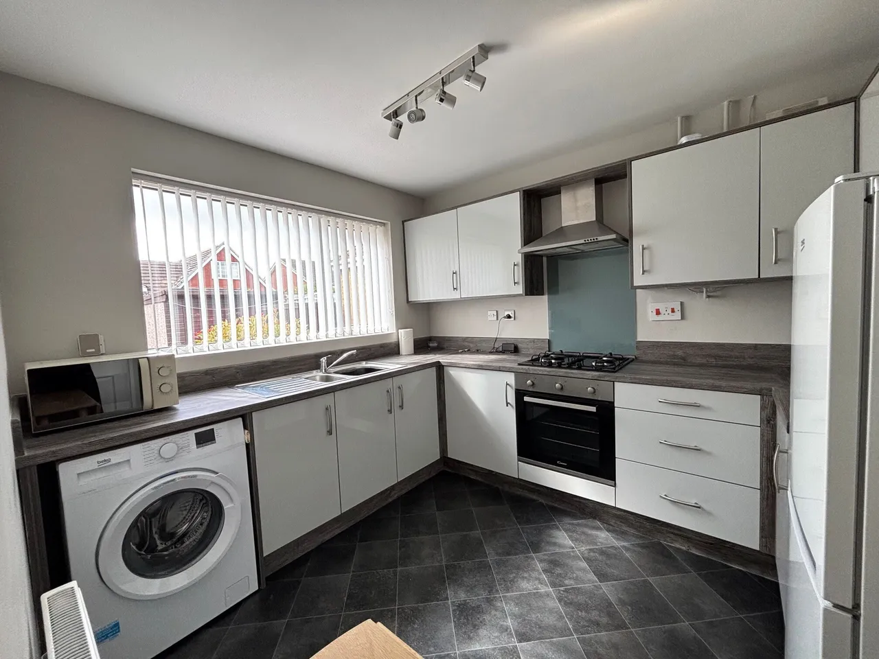 Coppice Gardens, Rotherham, S61 4RE, photo 2